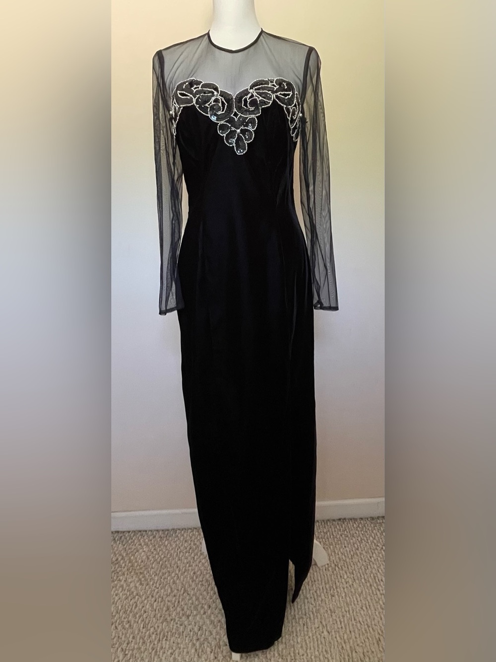 VTG Zum Zum Black Velvet Evening Dress w/Sequin/Beaded Appliqué & Sheer Sleeves